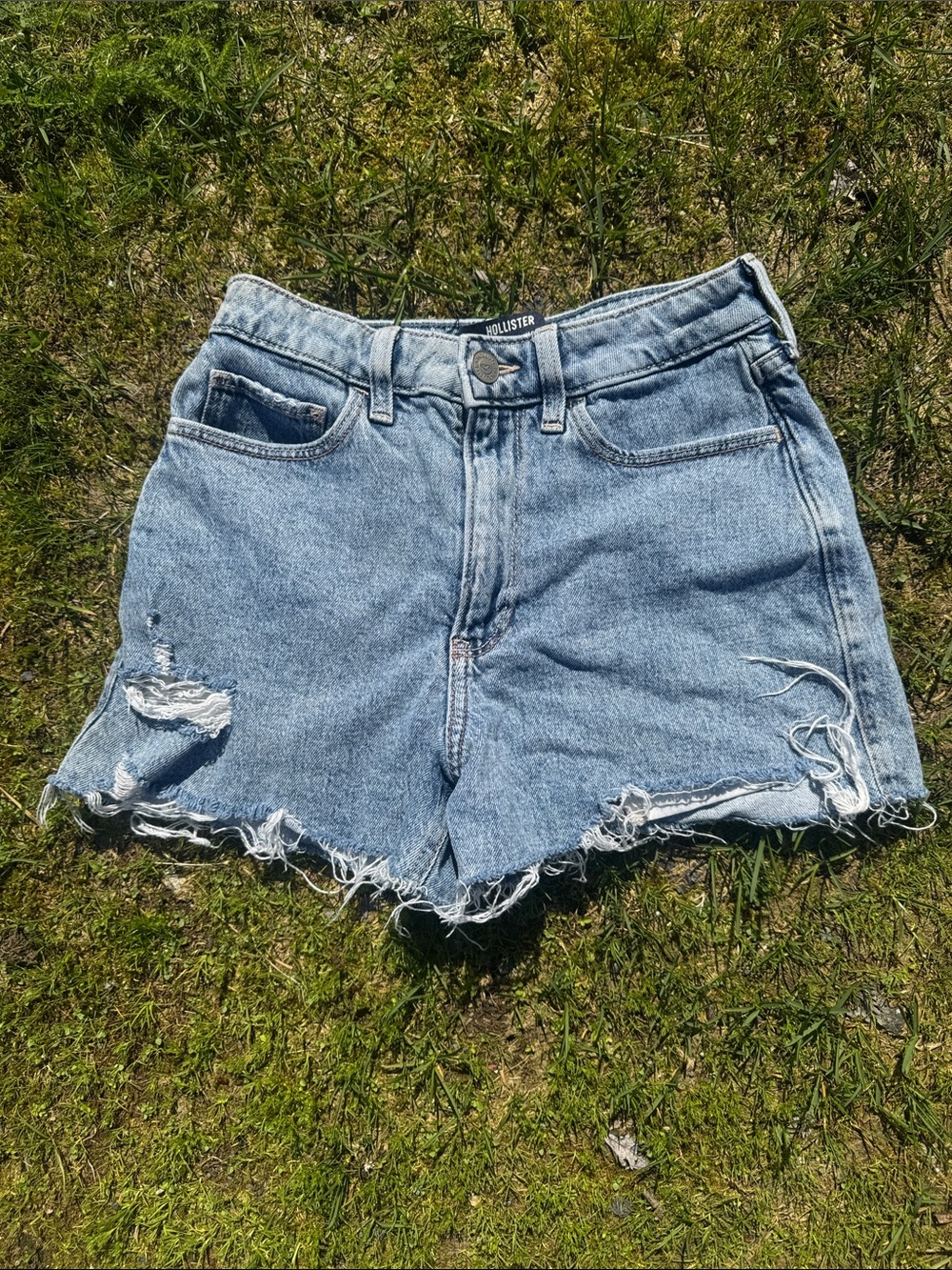 Hollister Light Wash Distressed Denim Shorts ultra high-rise mom shorts